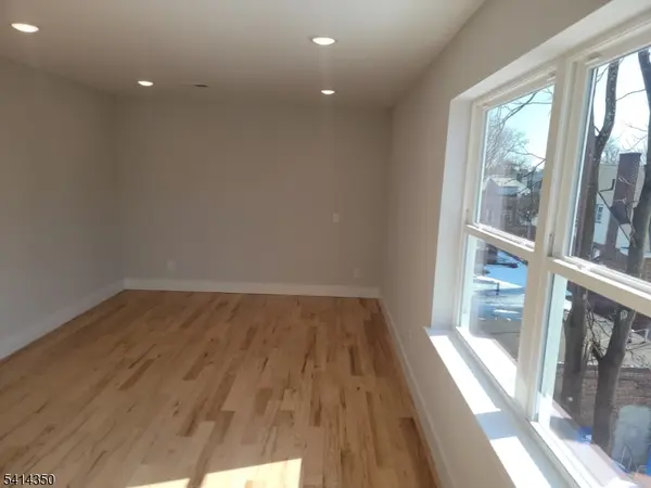 118 Shephard Ave, Newark City, NJ 07112