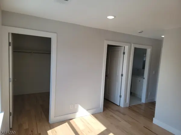 118 Shephard Ave, Newark City, NJ 07112