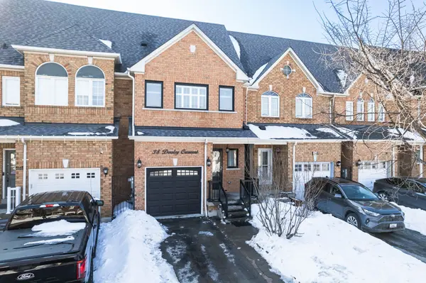 38 Dooley CRES, Ajax, ON L1T 4J4