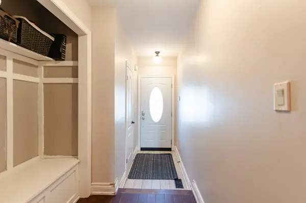 38 Dooley CRES, Ajax, ON L1T 4J4