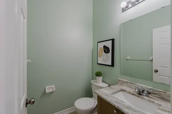 313 GLENBRAE AVE, Kanata, ON K2W 0B9