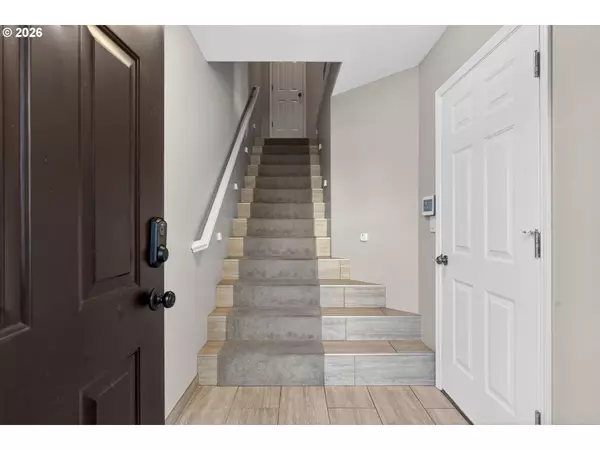 Tualatin, OR 97062,18720 SW BOONES FERRY RD