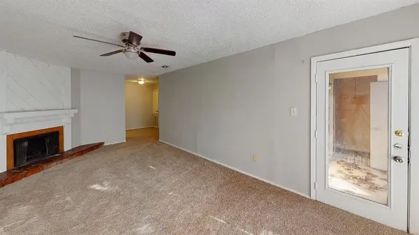 9696 Walnut Street #1006, Dallas, TX 75243