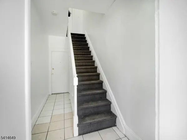 6011 Van Buren Pl, West New York Town, NJ 07093