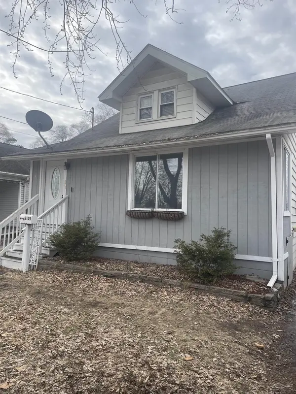 2129 N Clinton RD, Saginaw, MI 48602