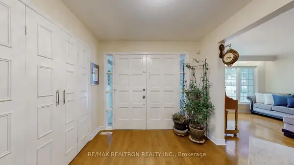 6 Centurion CT, Toronto C15, ON M2K 2N4