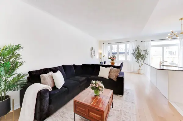 2608 Cerise MNR, Pickering, ON L1X 0G8