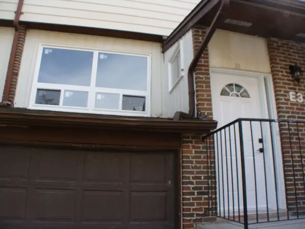 63 Ferris LN #E3, Barrie, ON L4M 5C4