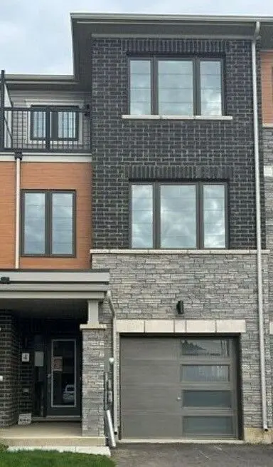 4 Baskett DR, Brantford, ON N3T 5L5