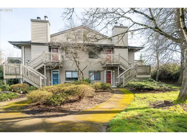 1927 LAKE ISLE DR, Eugene, OR 97401