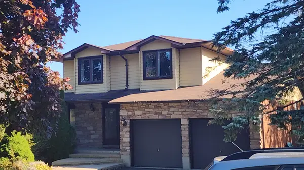 2853 Bellwood DR, Clarington, ON L1B 0L5