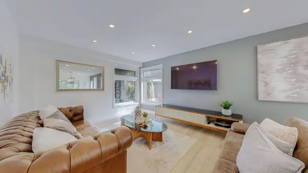 1406 Old Forest RD, Pickering, ON L1V 1N7