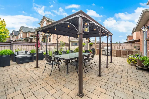 116 Frank Johnston RD, Caledon, ON L7E 2L7