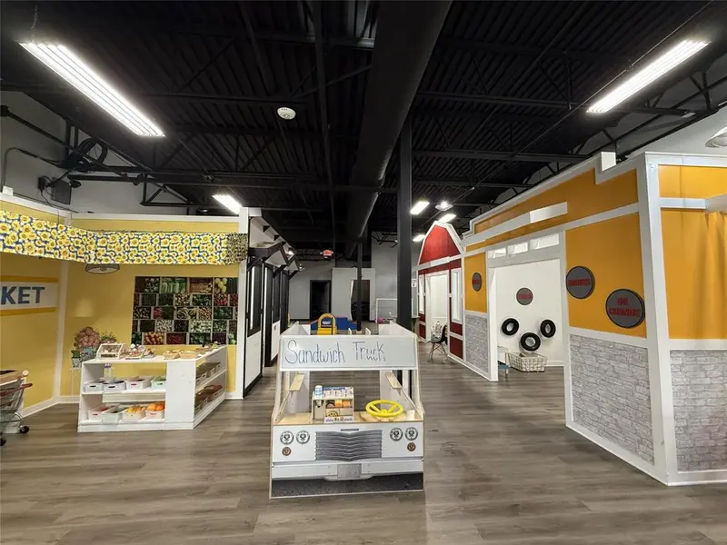 225 Shops Boulevard #107, Willow Park, TX 76087