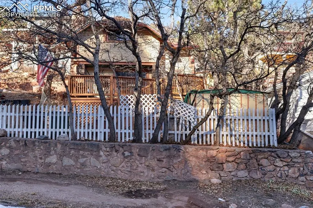 50 Minnehaha AVE, Manitou Springs, CO 80829