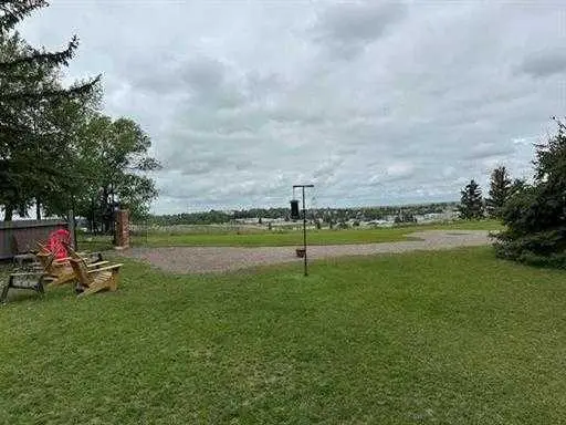 623 2nd ST E, Cardston, AB T0K 0K0