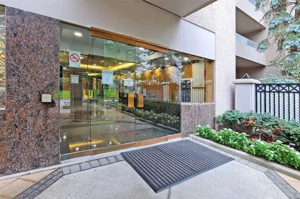 18 Hillcrest AVE #1906, Toronto C14, ON M2N 6T5