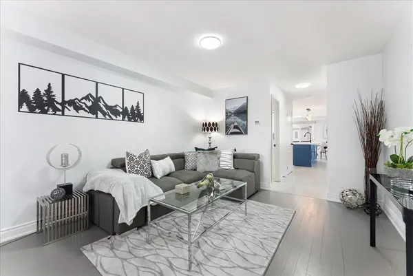 94 Todhunter CRES, Ajax, ON L1Z 0K1