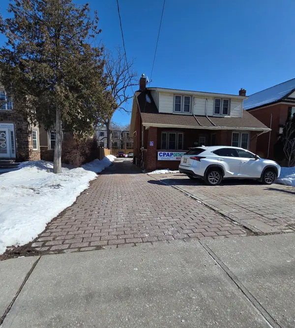 613 Brock ST S, Whitby, ON L1N 4L1