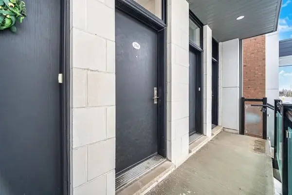 9560 Islington AVE S #214, Vaughan, ON L4H 5E8