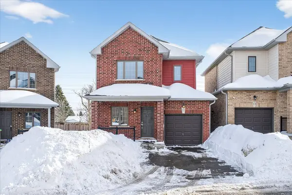 11 Bedford Estates CRES, Barrie, ON L4N 9K5