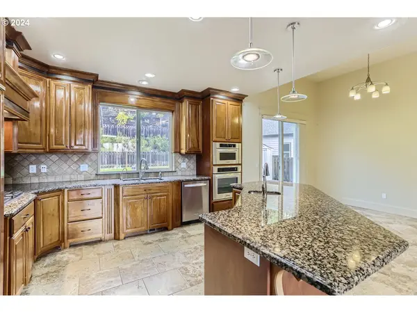 14815 SE DONLEY LN, Happy Valley, OR 97086