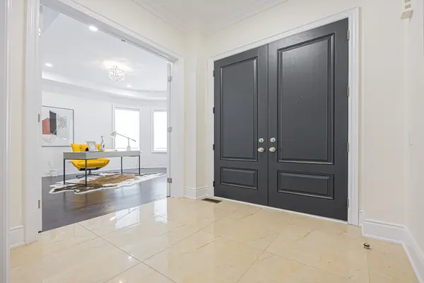 95 Chesney CRES, Vaughan, ON L4H 4A5