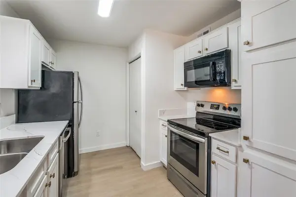 5550 Spring Valley Road #D31, Dallas, TX 75254