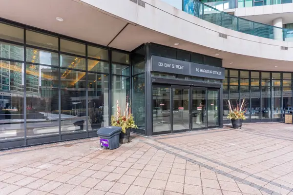 33 Bay ST #603, Toronto C01, ON M5J 2Z3