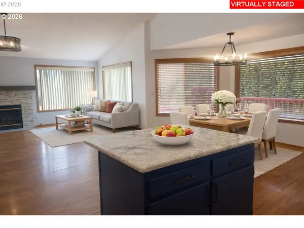 1241 E SOUTHVIEW HEIGHTS DR, La Center, WA 98629