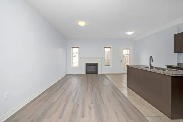 79 Sonoma Valley CRES, Hamilton, ON L9B 0J3