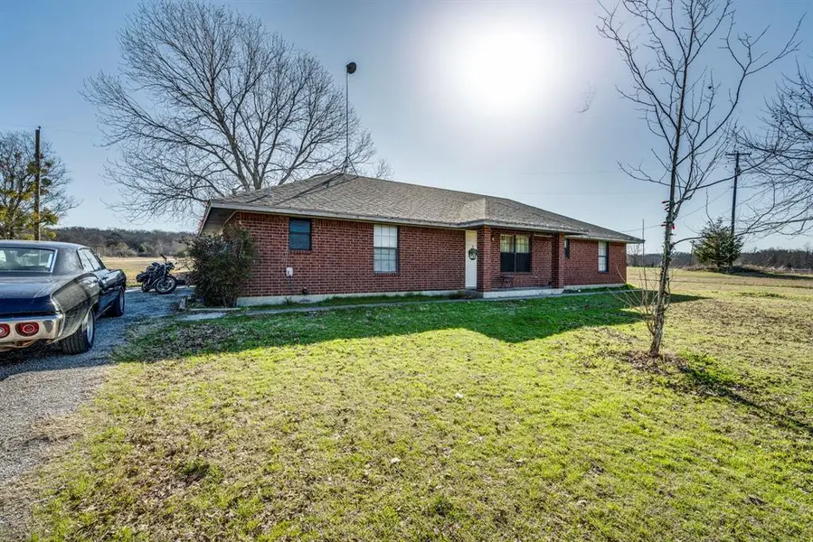 1149 County Road 426A, Cleburne, TX 76031