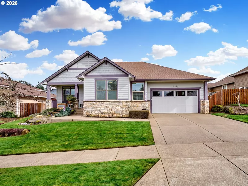 540 YAPA DR, Silverton, OR 97381