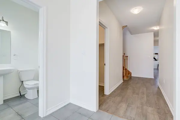 163 Crombie ST, Clarington, ON L1C 4A6