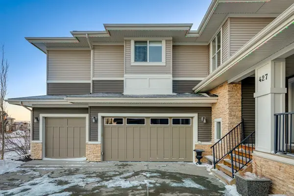 427 Canals BLVD SW, Airdrie, AB T4B2N9