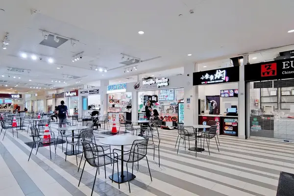 11 Bogert AVE #1508, Toronto C07, ON M2N 0H4