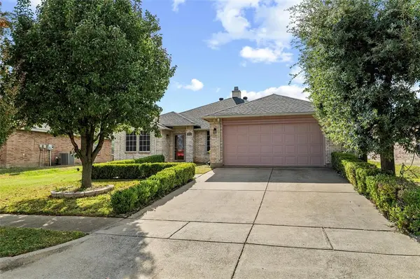 2023 Cap Rock Lane, Grand Prairie, TX 75052