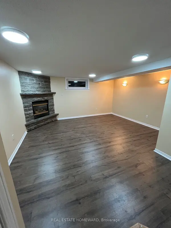 810 Sanok DR #BASEMENT, Pickering, ON L1W 2P9