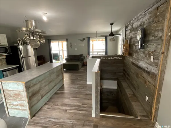 Lake Address, Hoodoo Rm No. 401, SK S0K 4P0