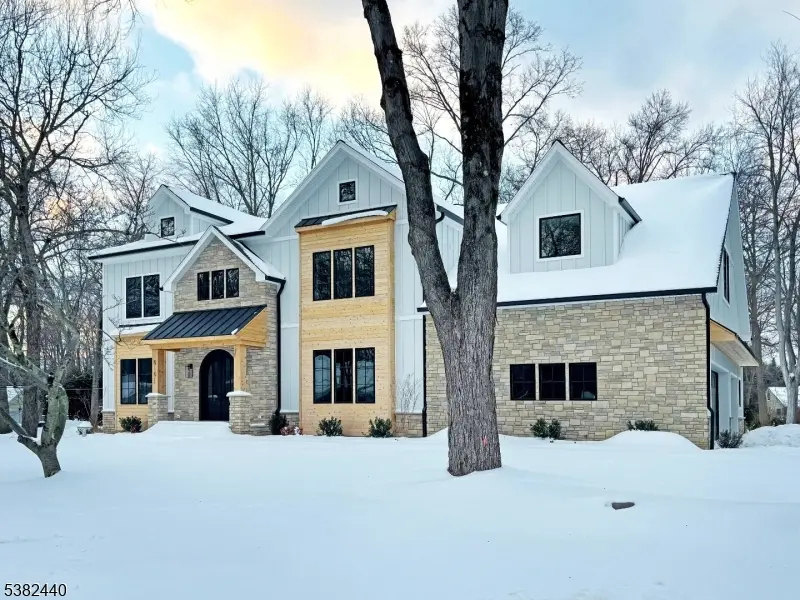 9 1st, Florham Park Boro, NJ 07932