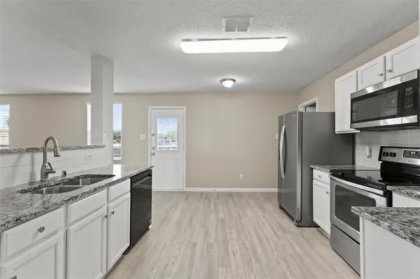 3004 Deer Ridge Drive, Rockwall, TX 75032