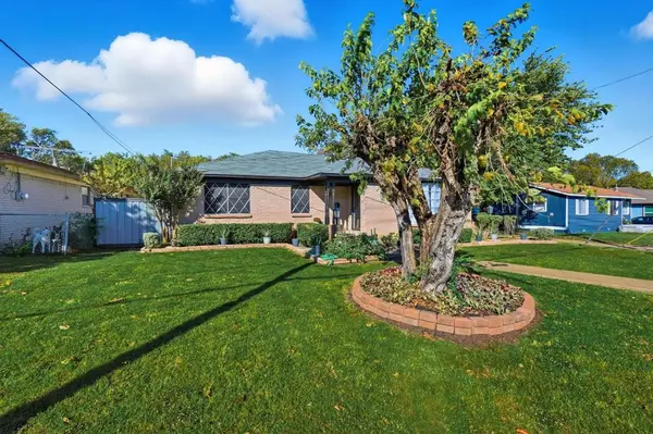 910 Rockwall Street, Mckinney, TX 75069