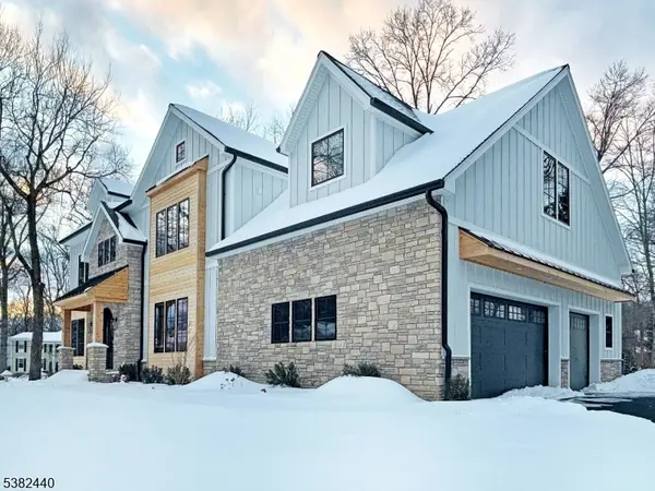 9 1st, Florham Park Boro, NJ 07932