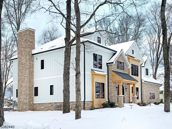 9 1st, Florham Park Boro, NJ 07932