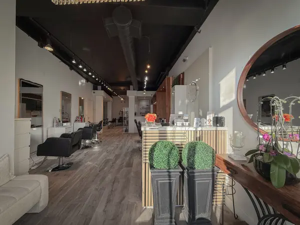 8910 Yonge ST #9, Richmond Hill, ON L4C 0L7