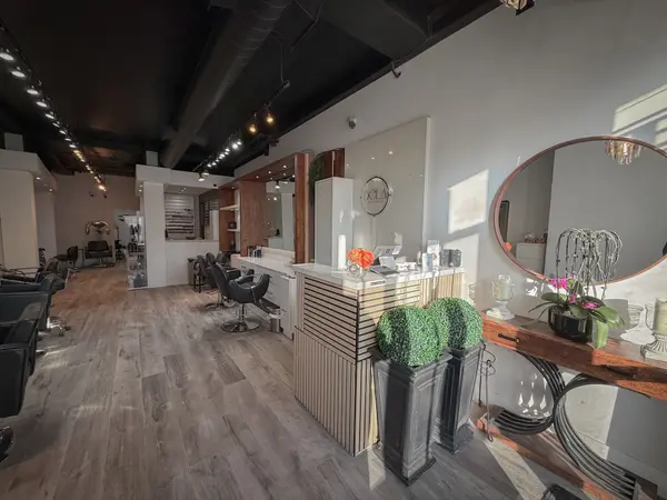 8910 Yonge ST #9, Richmond Hill, ON L4C 0L7