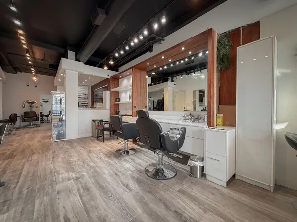 8910 Yonge ST #9, Richmond Hill, ON L4C 0L7