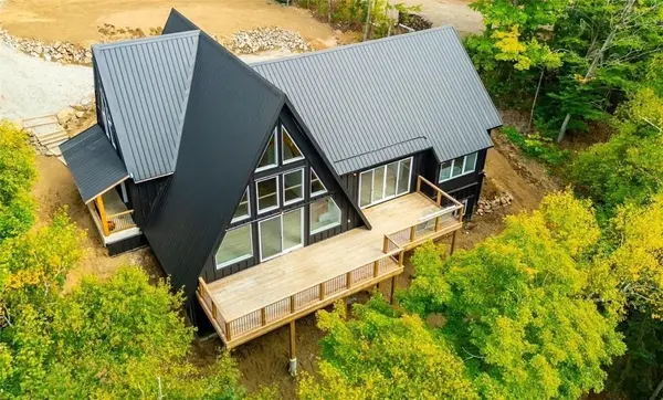 1295 Wenona Lake RD, Dysart Et Al, ON K0M 1S0