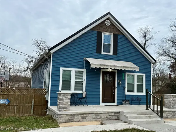 1146 S Long Lake BLVD, Lake Orion Village, MI 48362