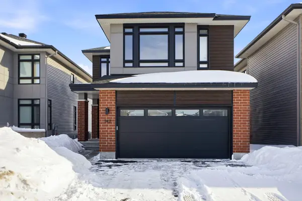 142 Shuttleworth DR,  Leitrim,  ON K1T 0S8